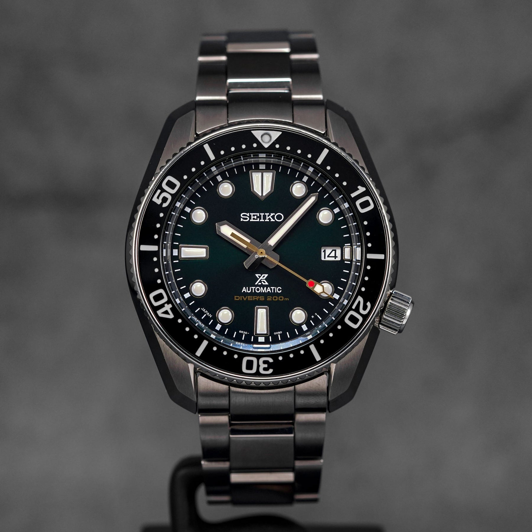 PROSPEX DIVER GREEN DIAL '140TH ANNIVERSARY' LIMITED EDITION (UNDATED)