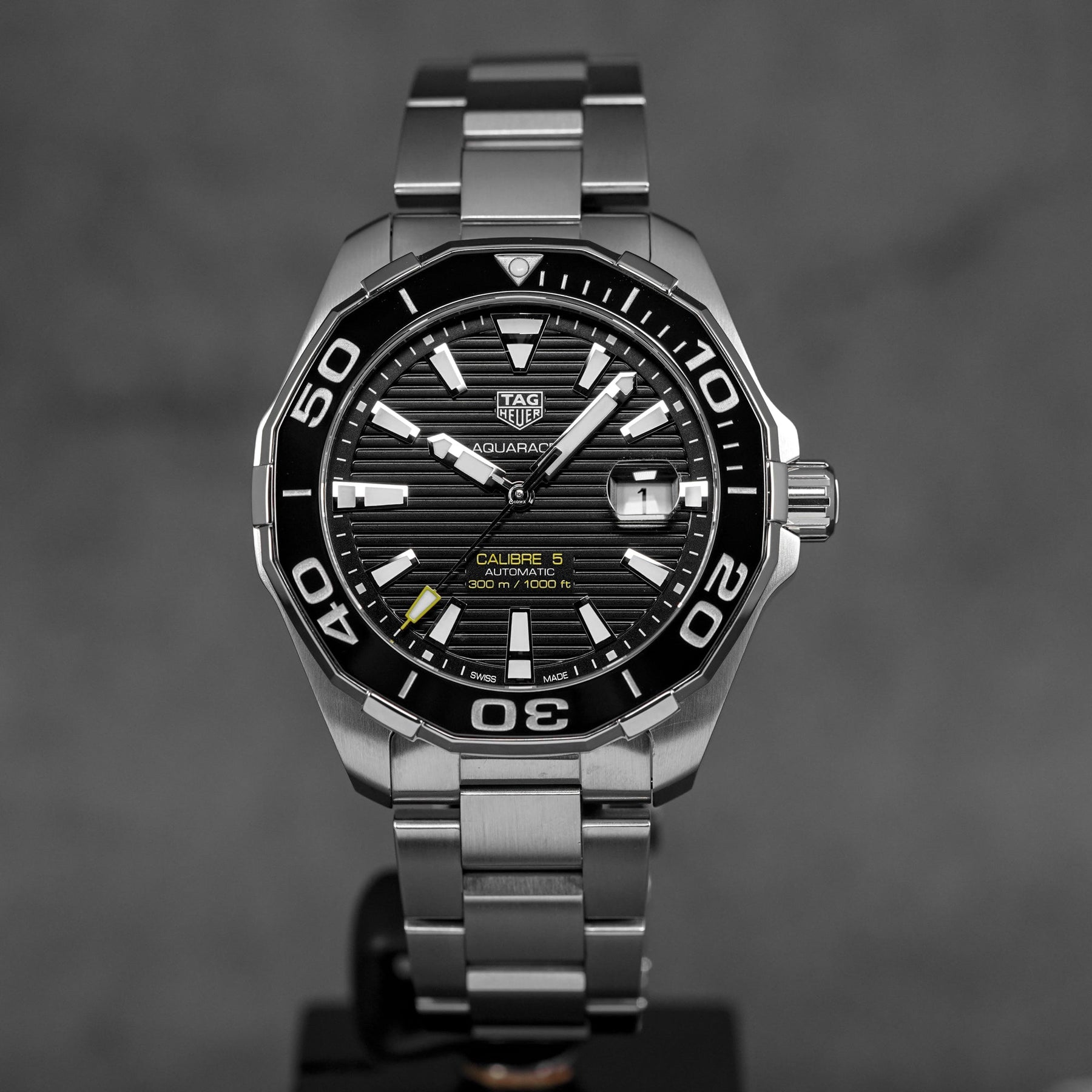 AQUARACER 300M CALIBRE 5 BLACK DIAL (2021)