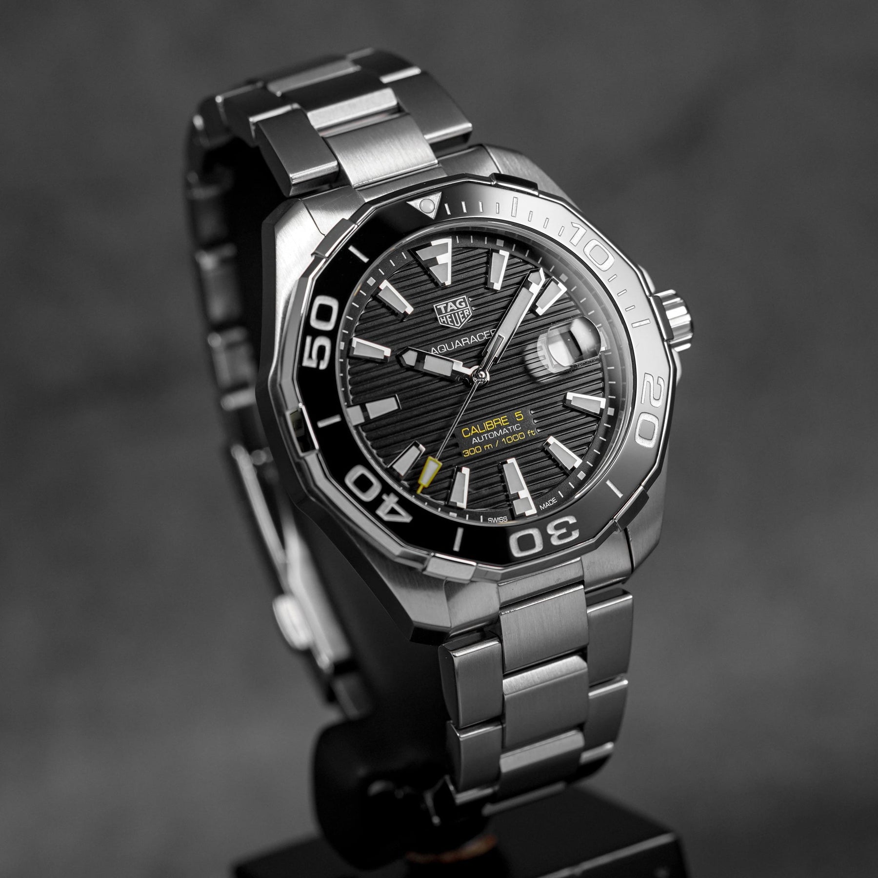 AQUARACER 300M CALIBRE 5 BLACK DIAL (2021)