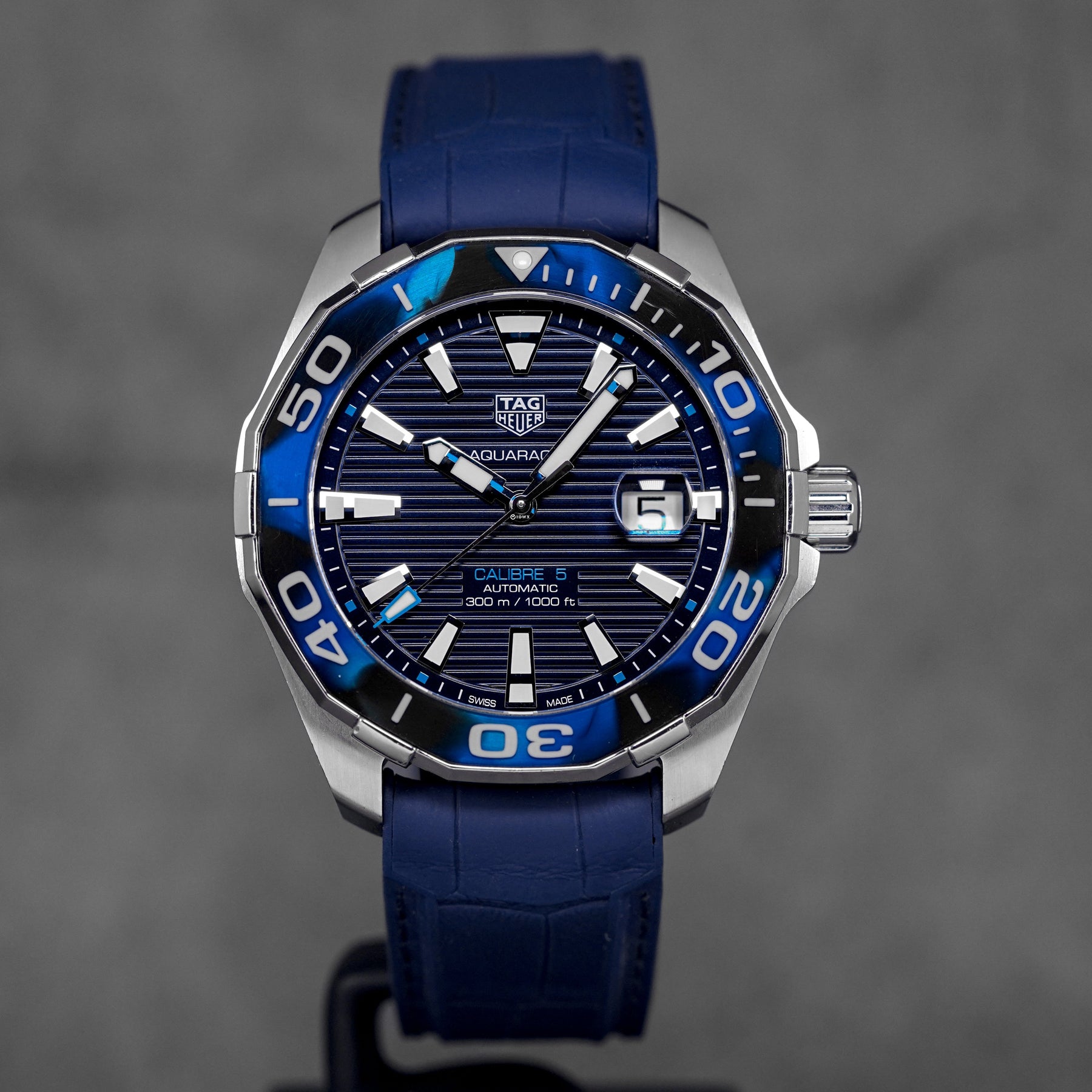 harga tag heuer aquaracer calibre 5 tortoise blue