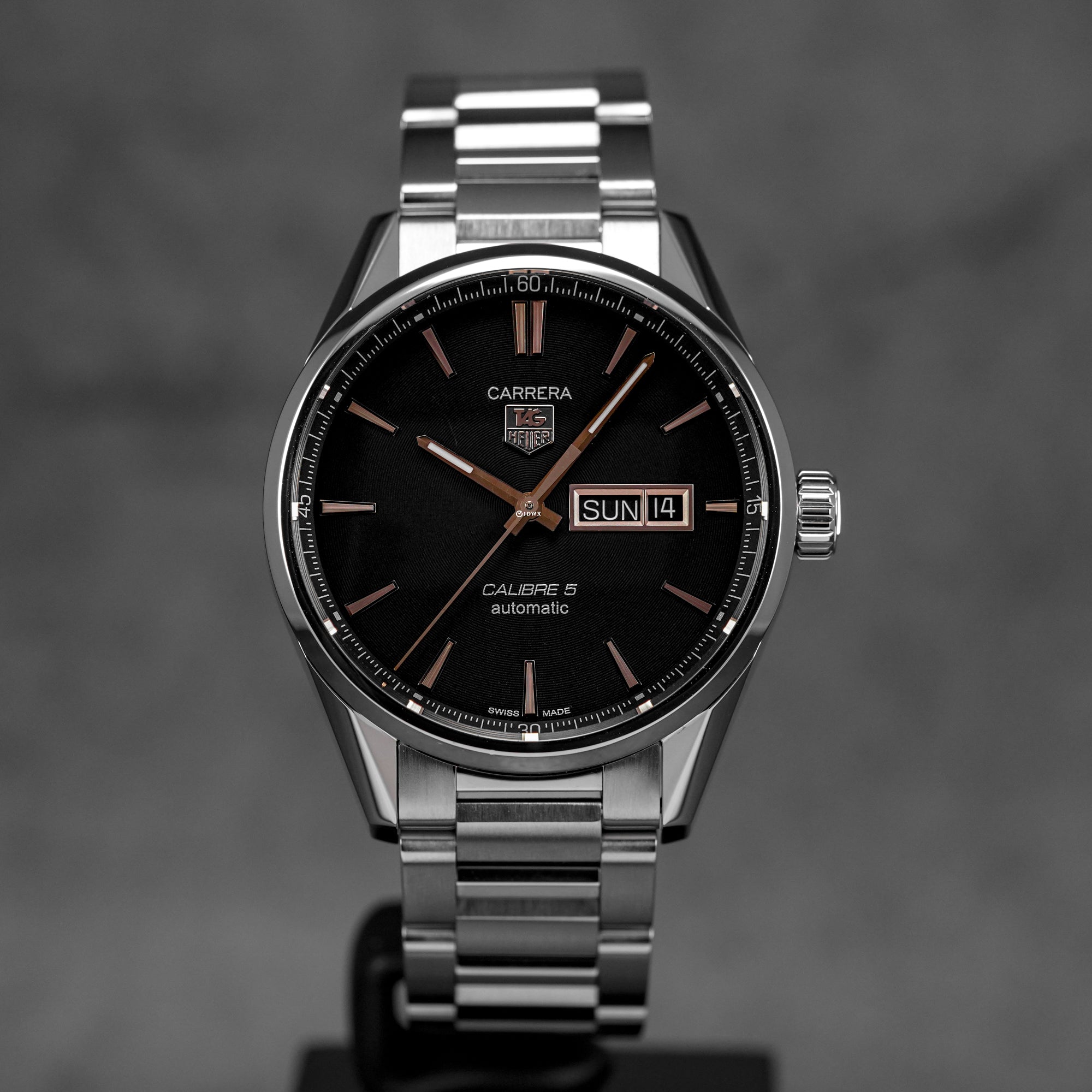 CARRERA CALIBRE 5 DAY-DATE BLACK DIAL (2016)