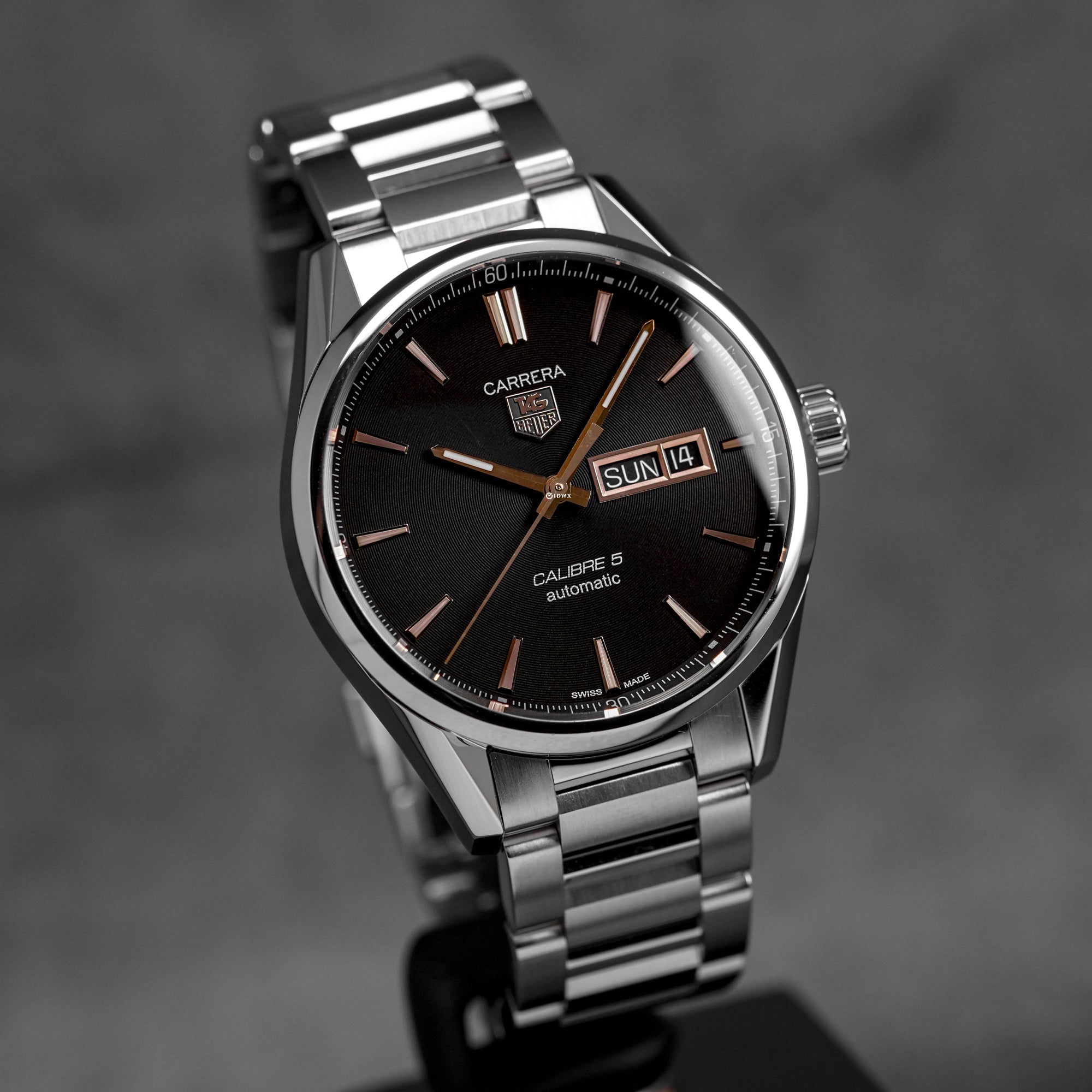 CARRERA CALIBRE 5 DAY-DATE BLACK DIAL (2016)