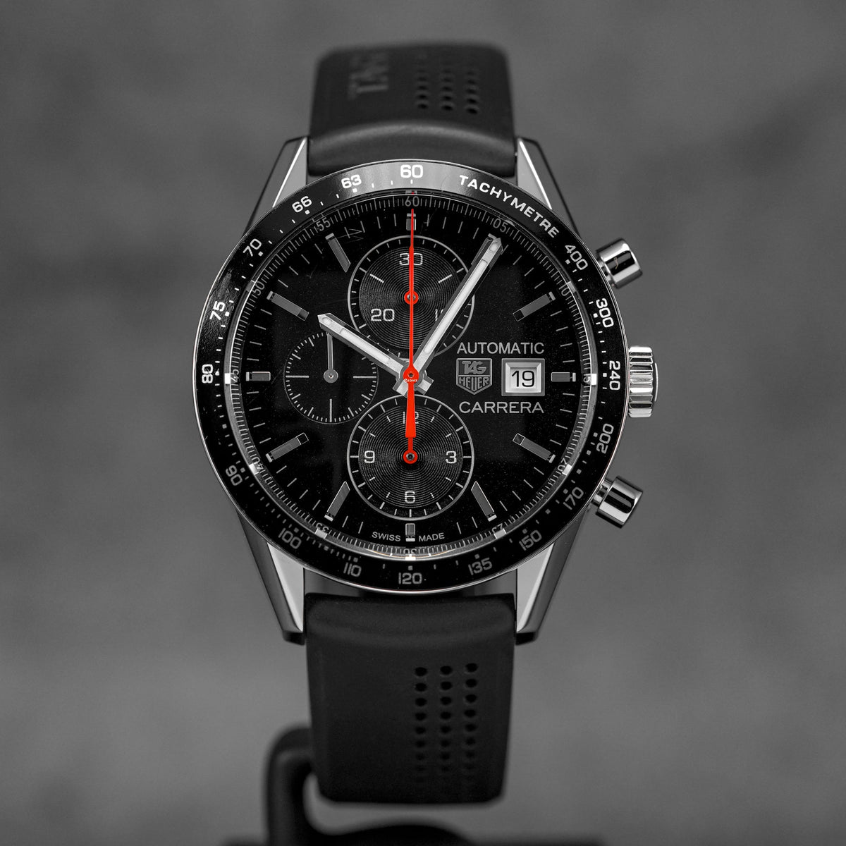 harga tag heuer carrera chrono black
