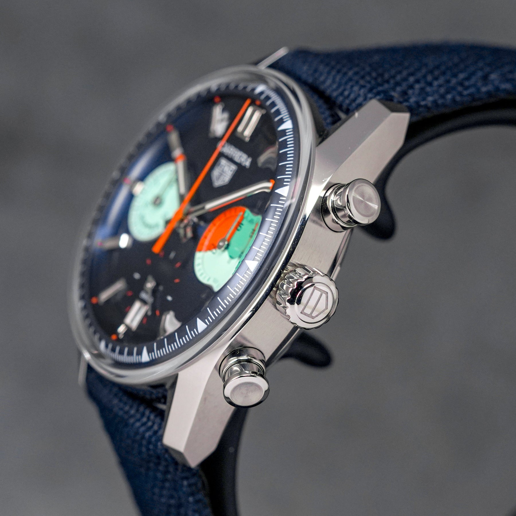 harga tag heuer carrera chrono skipper blue