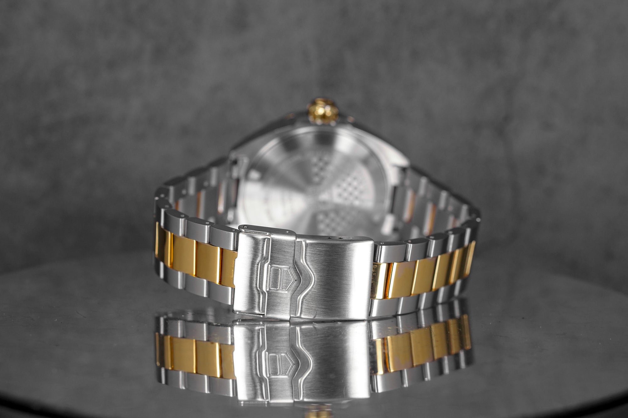 FORMULA 1 DATE 41MM TWOTONE YELLOWGOLD-PLATED BLACK DIAL (2018)