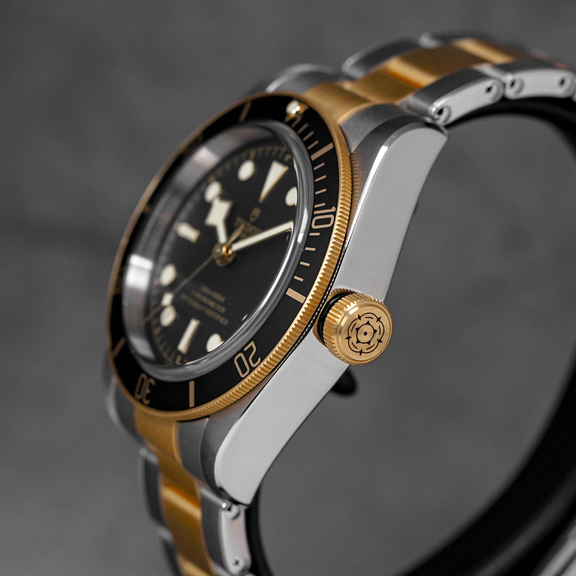 harga tudor black bay 41 s&g black