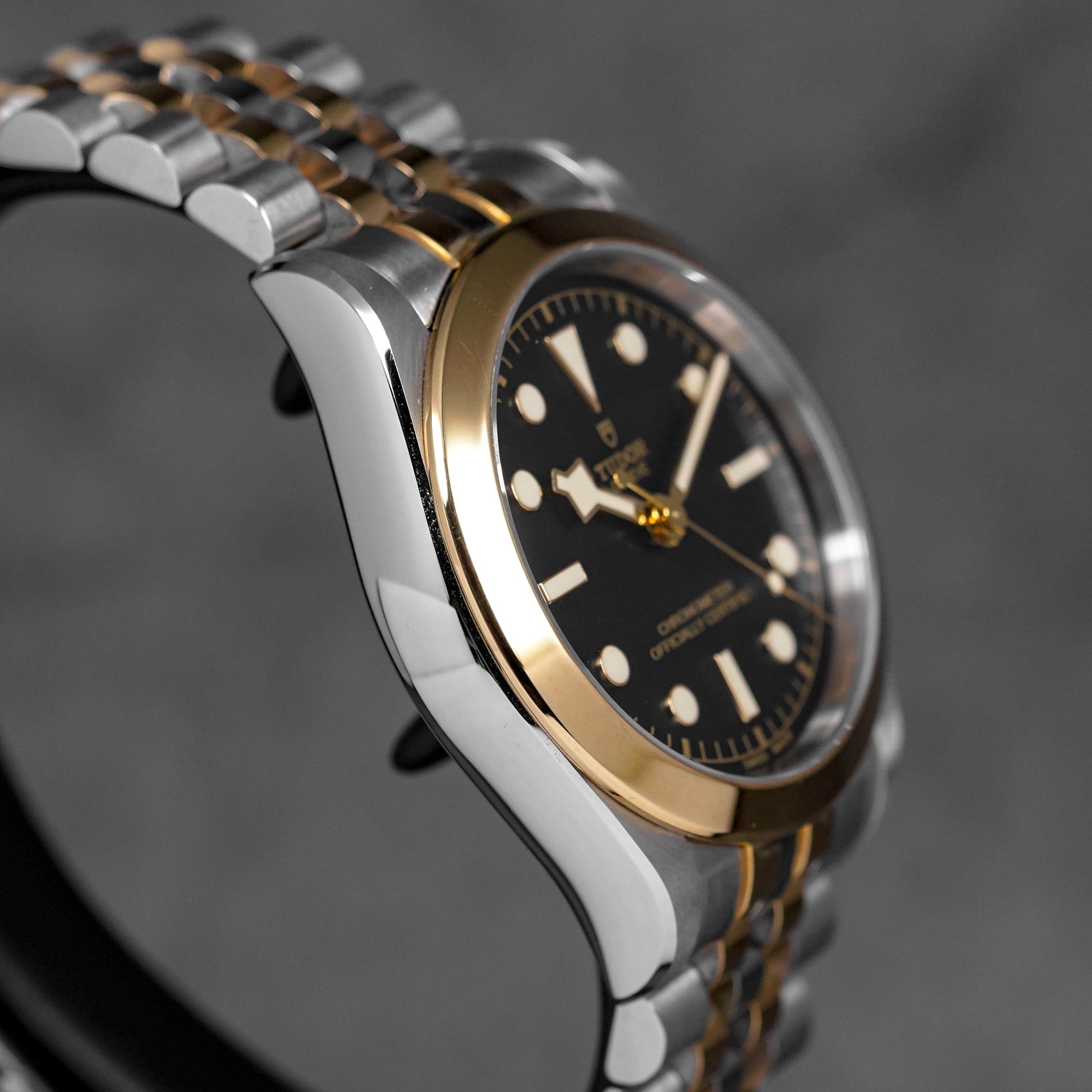 harga tudor black bay one 39 s&g