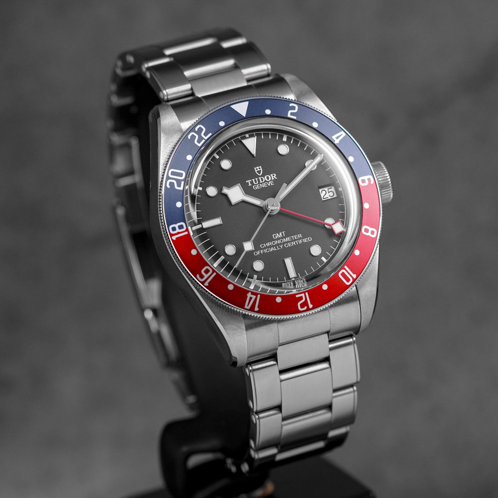 harga tudor black bay pepsi black