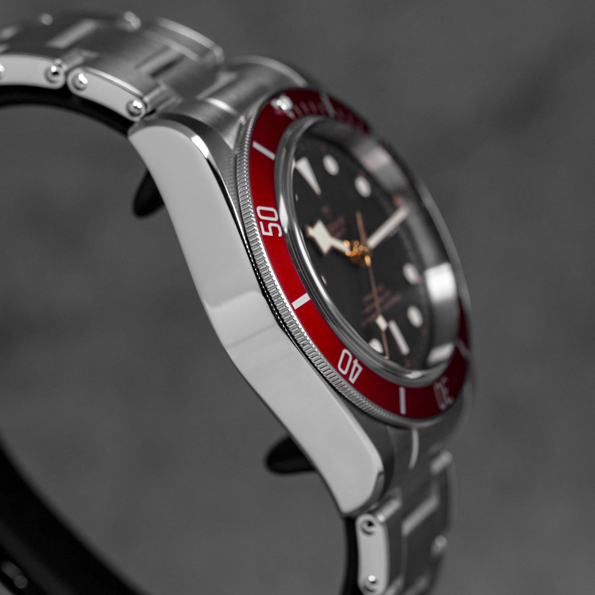 HERITAGE BLACK BAY 41 RED OYSTER (2022)