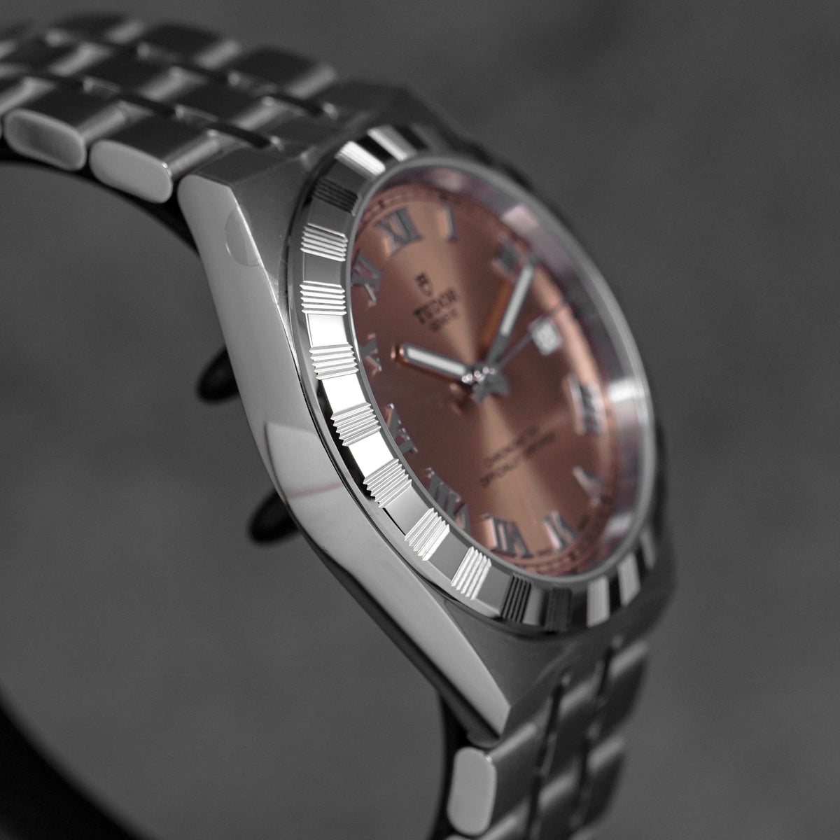 ROYAL 36MM SALMON DIAL (2026)