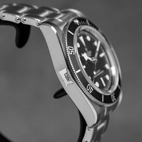 BLACK BAY MONOCHROME OYSTER (2025)