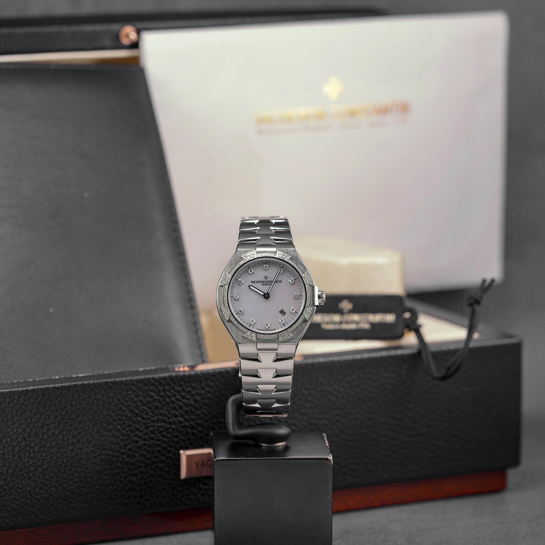OVERSEAS MOP DIAMOND DIAL DIAMOND BEZEL (2007)