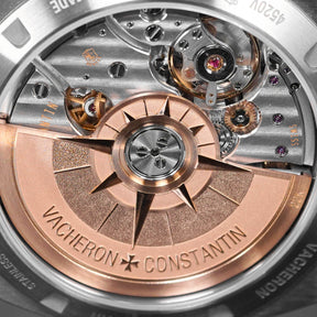OVERSEAS BLACK DIAL (2024)