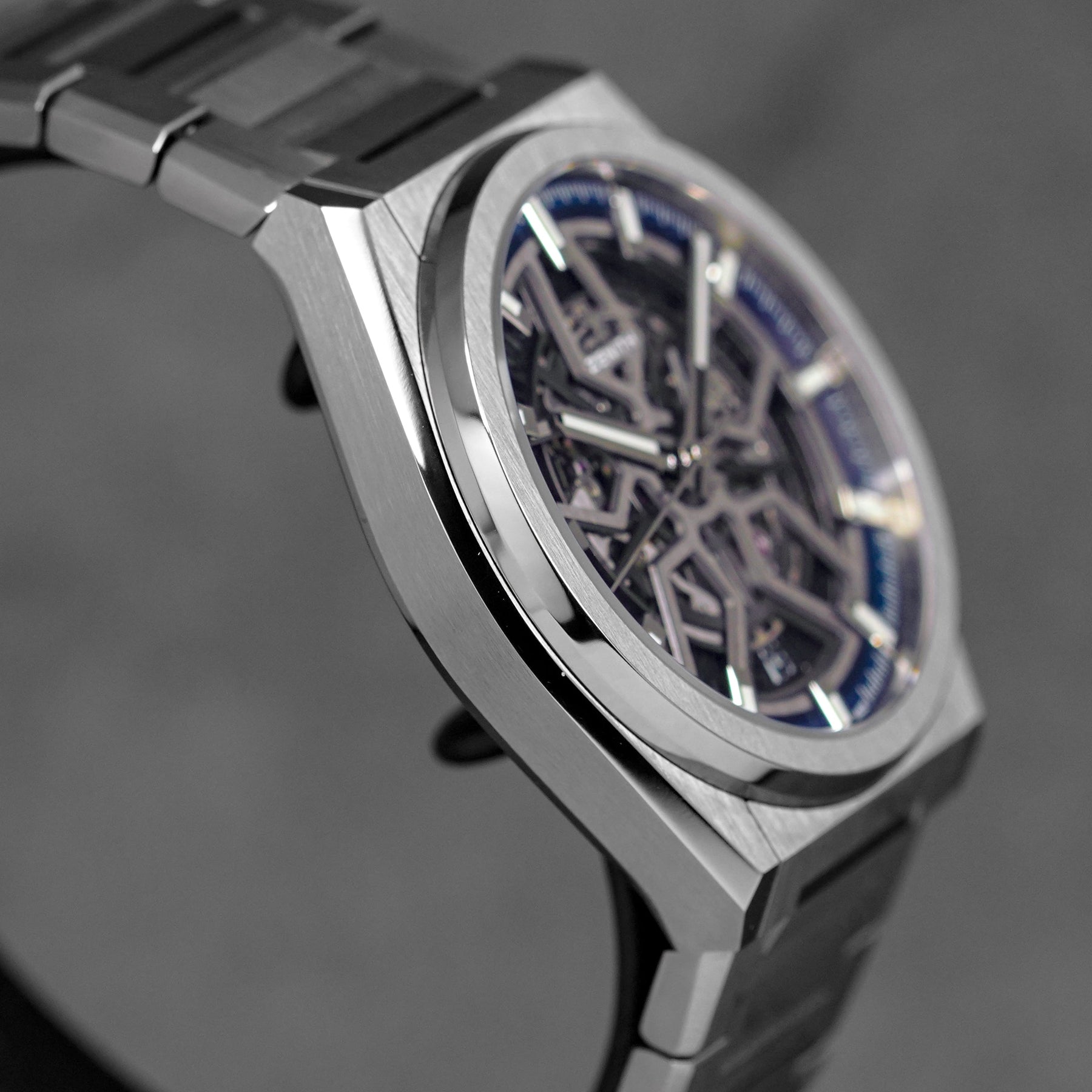 harga zenith defy classic 41 titanium skeleton