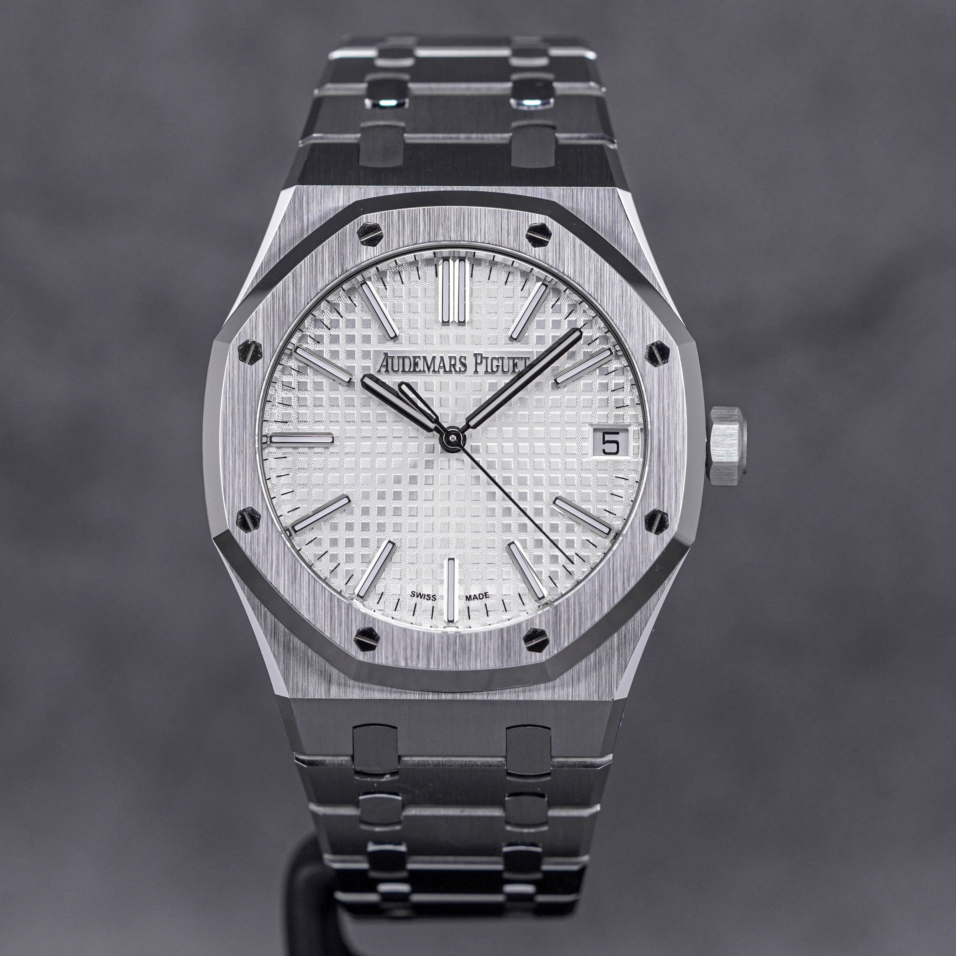 JAM TANGAN AUDEMARS PIGUET ROYAL OAK 41MM 50TH ANNIVERSARY 15510