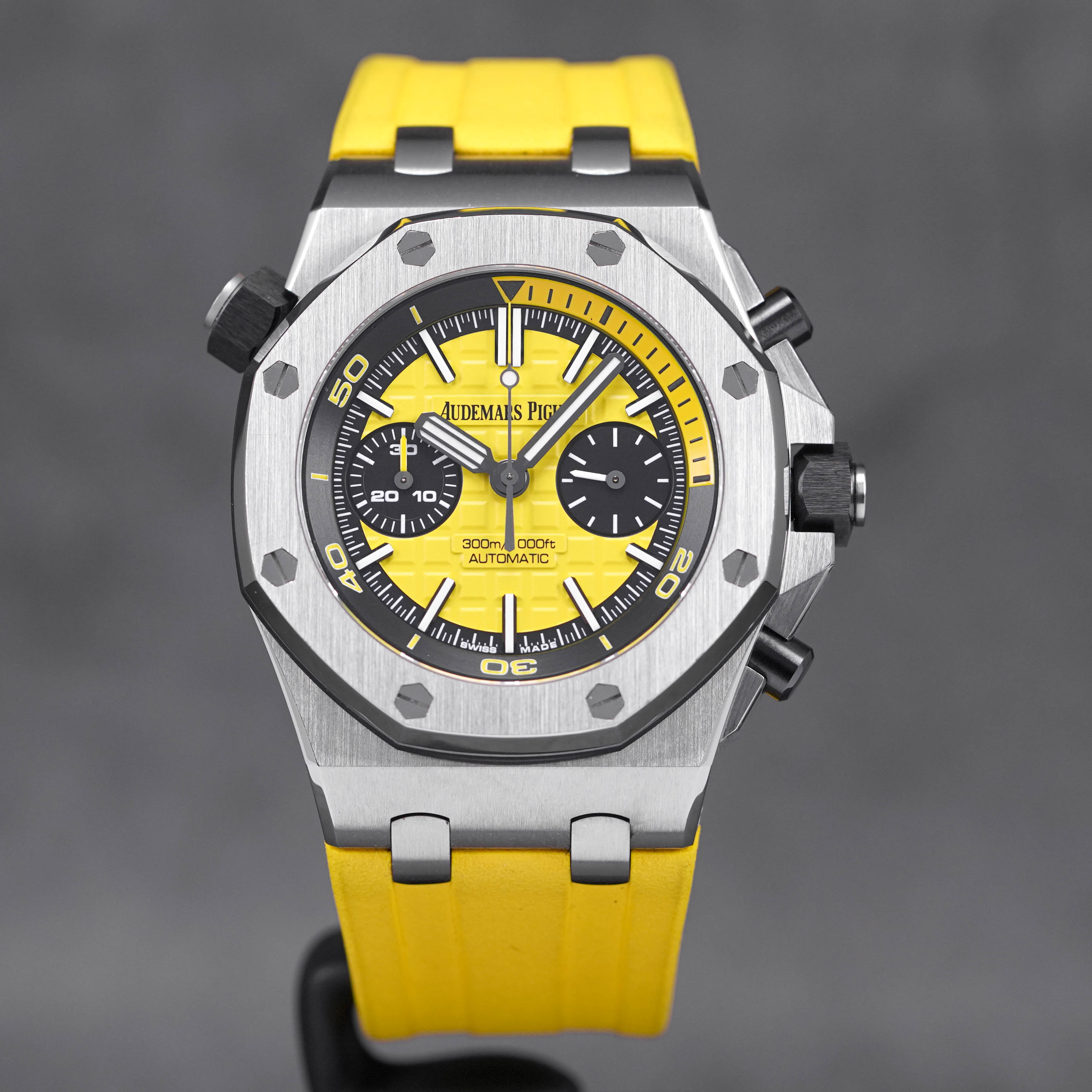 AUDEMARS PIGUET ROYAL OAK OFFSHORE CHRONOGRAPH 42MM DIVER YELLOW