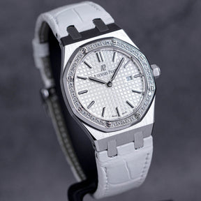 ROYAL OAK 33MM LADIES  DIAMOND BEZEL WHITE DIAL (2015)