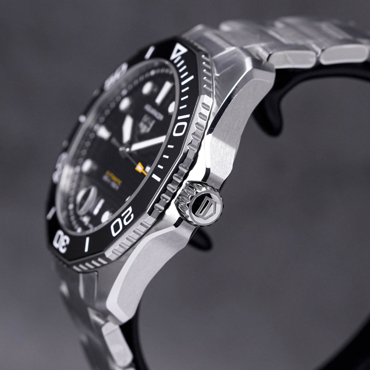 TAG HEUER AQUARACER 300M CALIBRE 5 BLACK DIAL (2023)