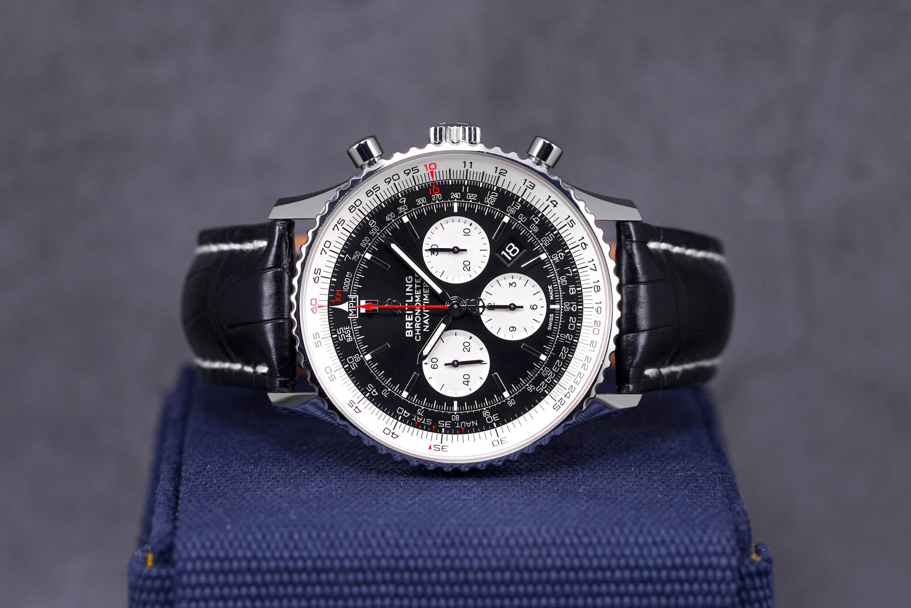 NAVITIMER B01 CHRONOGRAPH BLACK DIAL (2021)