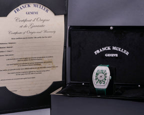 V32 DIAMOND DIAL (GREEN)