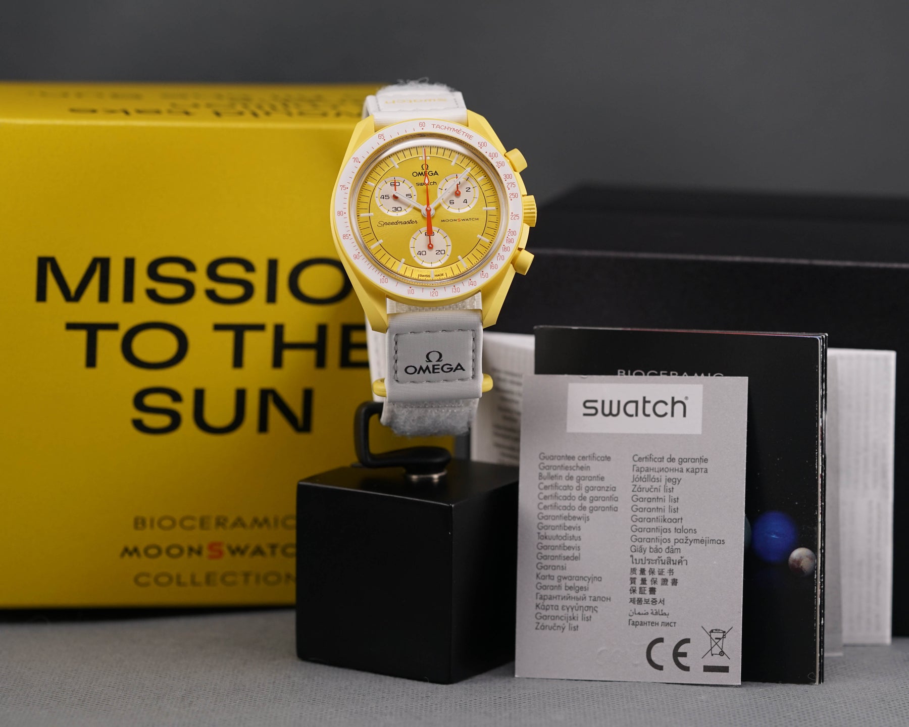 MOONSWATCH MISSION TO SUN