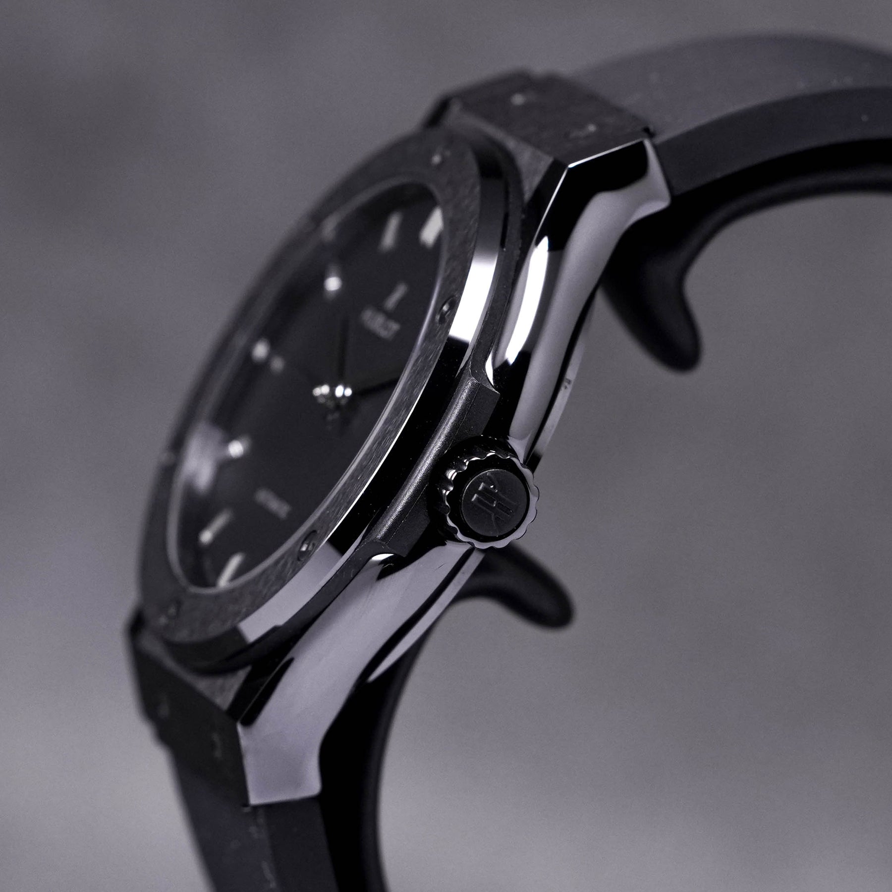 Classic fusion black hot sale magic 42mm