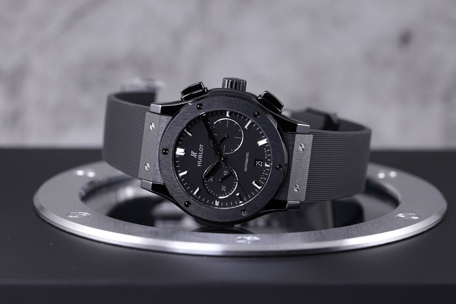 CLASSIC FUSION CHRONOGRAPH 42MM BLACK MAGIC (2022)