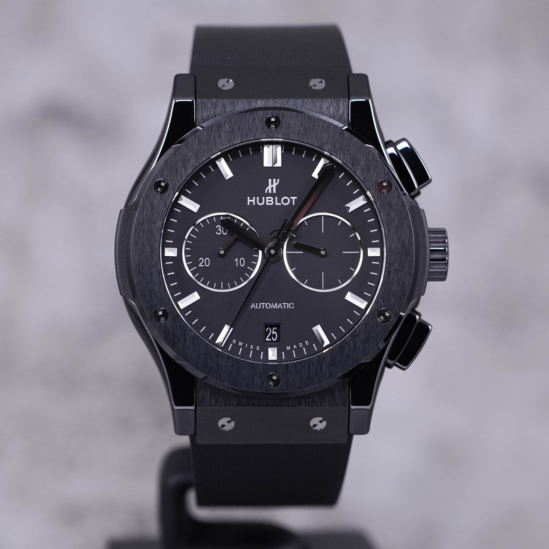 CLASSIC FUSION CHRONOGRAPH 42MM BLACK MAGIC (2022)