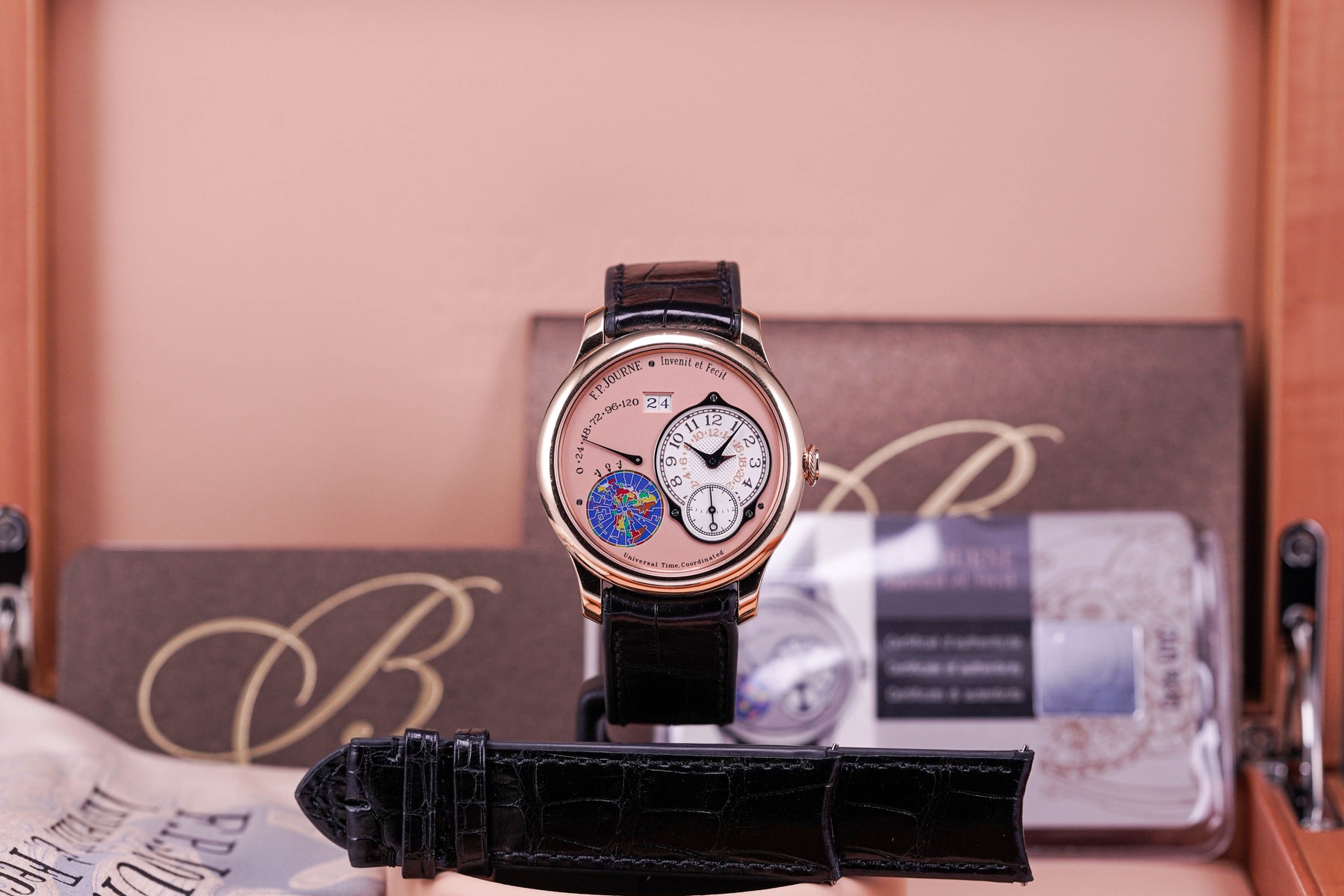 CLASSIQUE ROSEGOLD UTC G 40 A (2012)