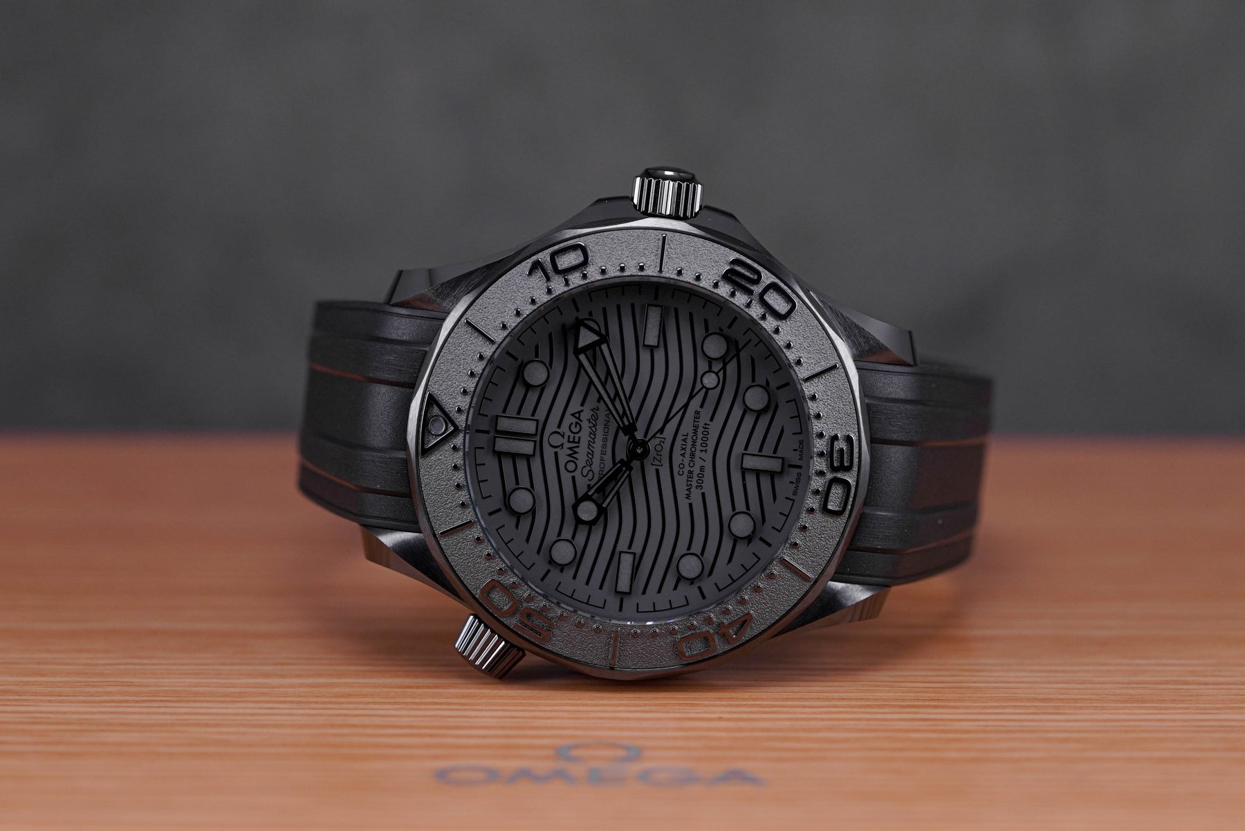 SEAMASTER DIVER 300 BLACK CERAMIC (2022)