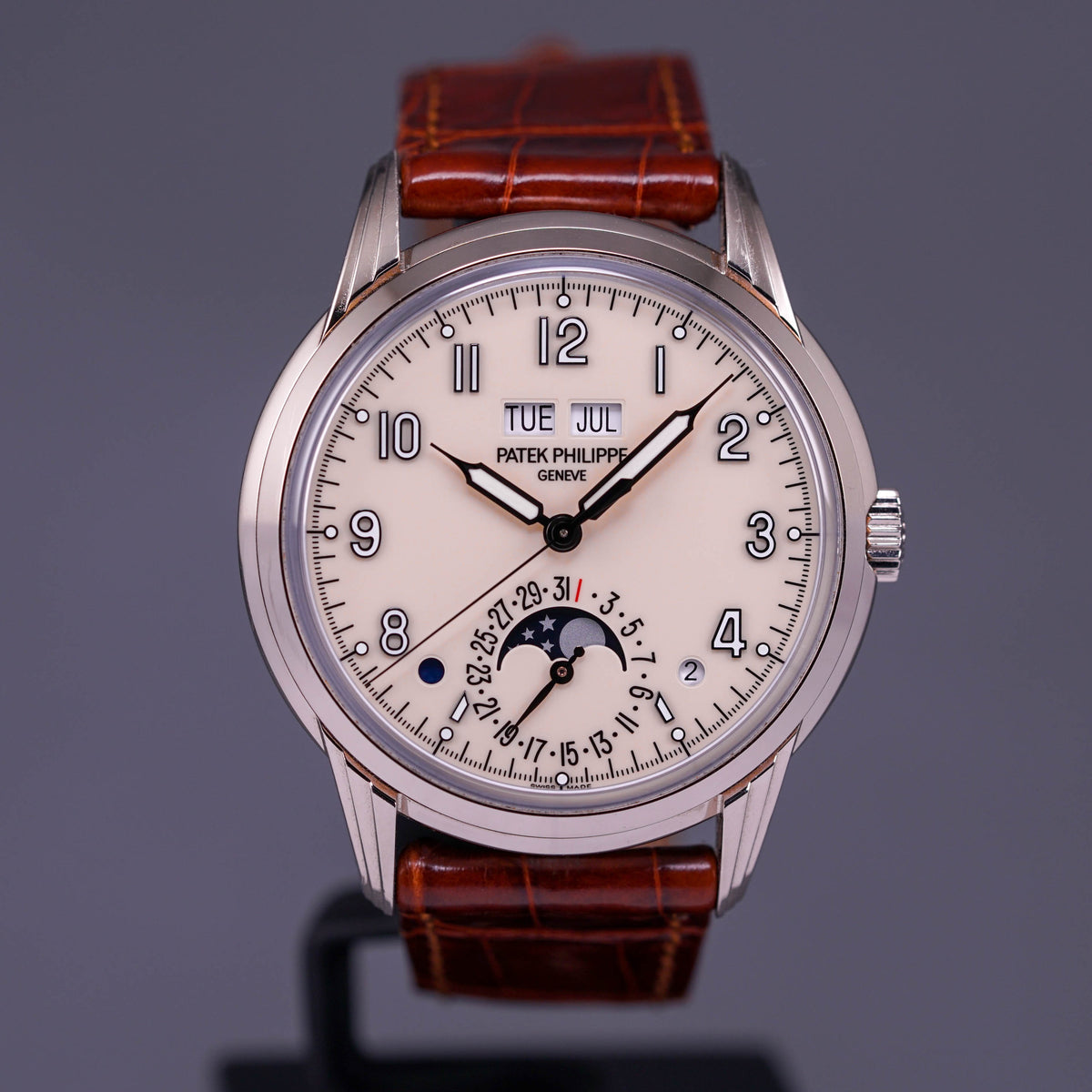 PERPETUAL CALENDAR 5320G-001 (2019)