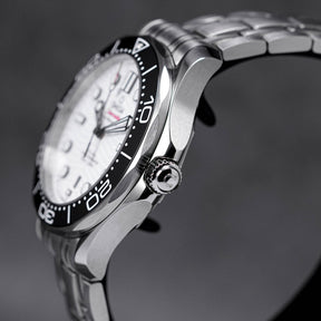 Omega Seamaster Diver White