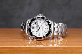 Omega Seamaster Diver White