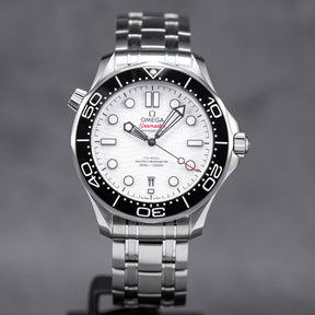 Omega Seamaster Diver White