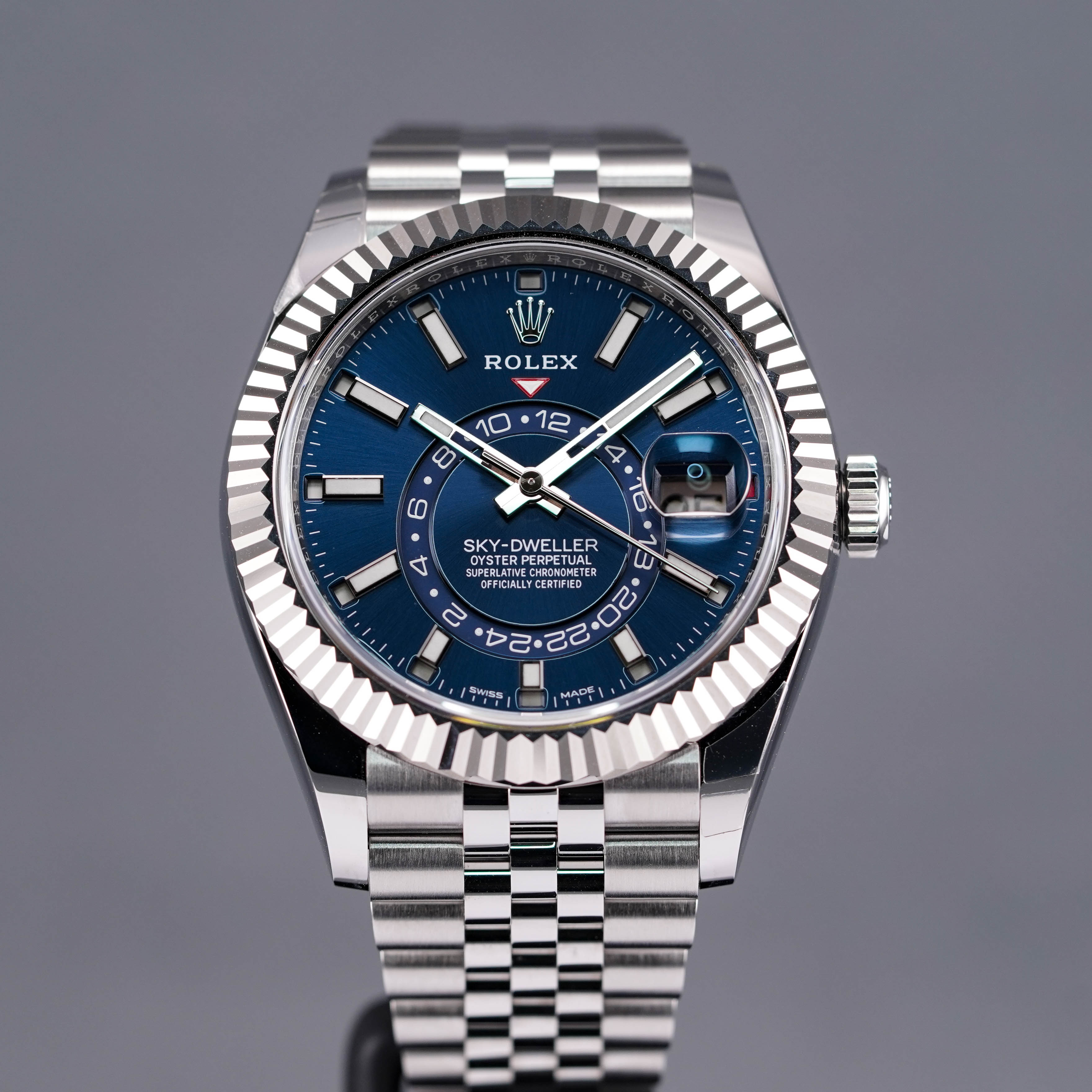 JAM TANGAN ROLEX SKY DWELLER BLUE JUBILEE 2022 OMNILUXE