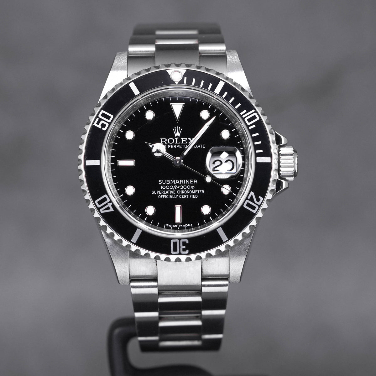 Rolex Submariner Date 16610