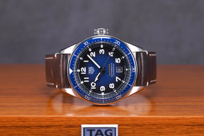 AUTOVIA CALIBRE 5 42MM BLUE DIAL (2023)