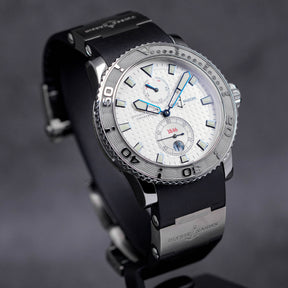 Ulysse Nardin Maxi White