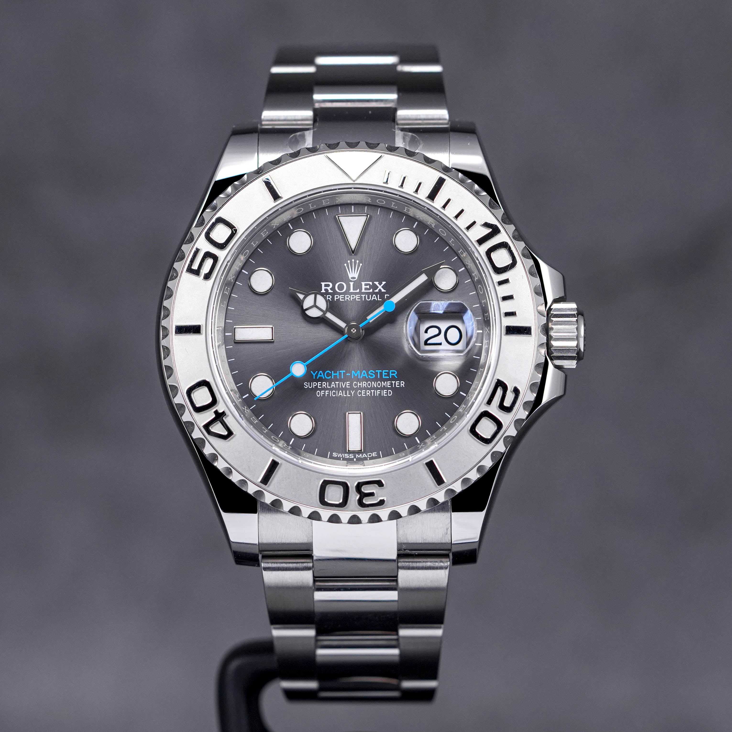 ROLEX YACHTMASTER 40MM PLATINUM RHODIUM DIAL (2018) - OMNILUXE